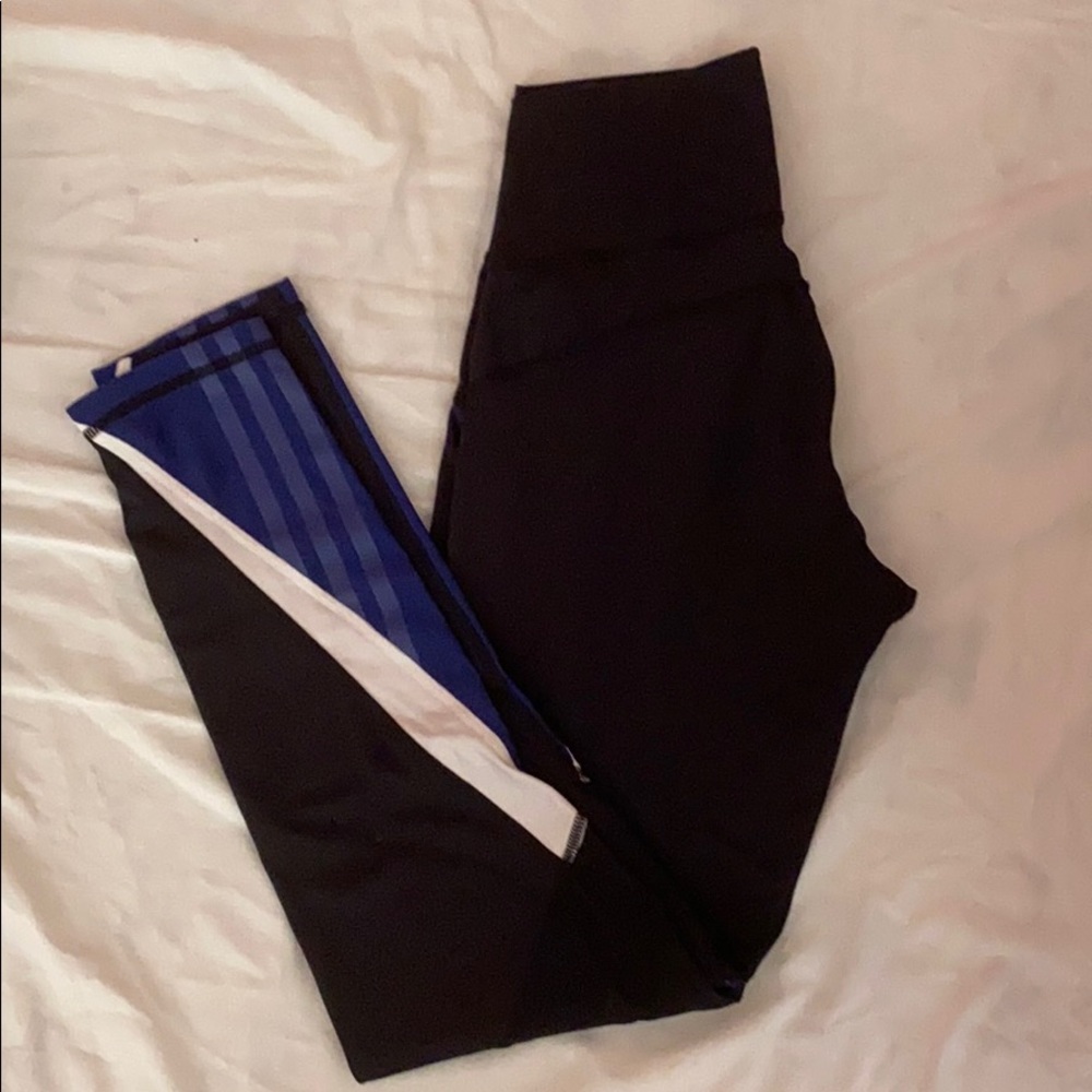 Adidas workout leggings
